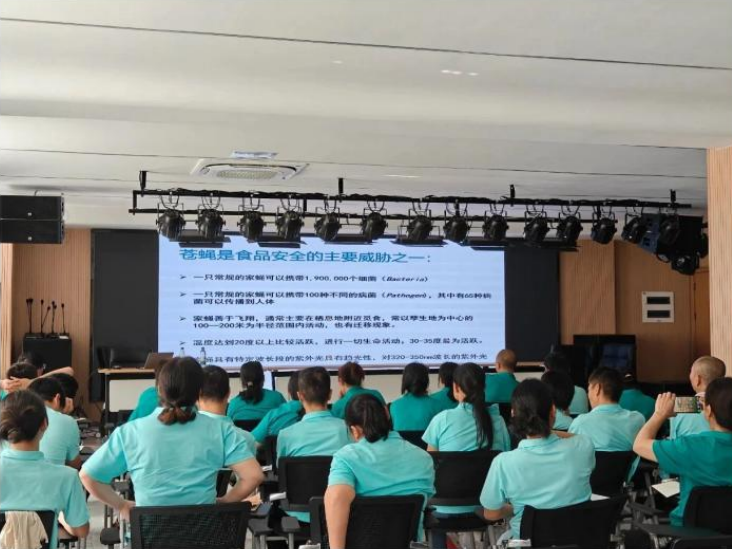 ضع سلامة الغذاء دائمًا في المقام الأول